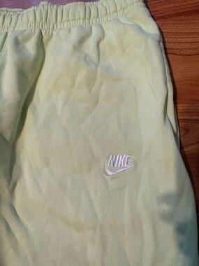 Nike Pastel Green sweatpants